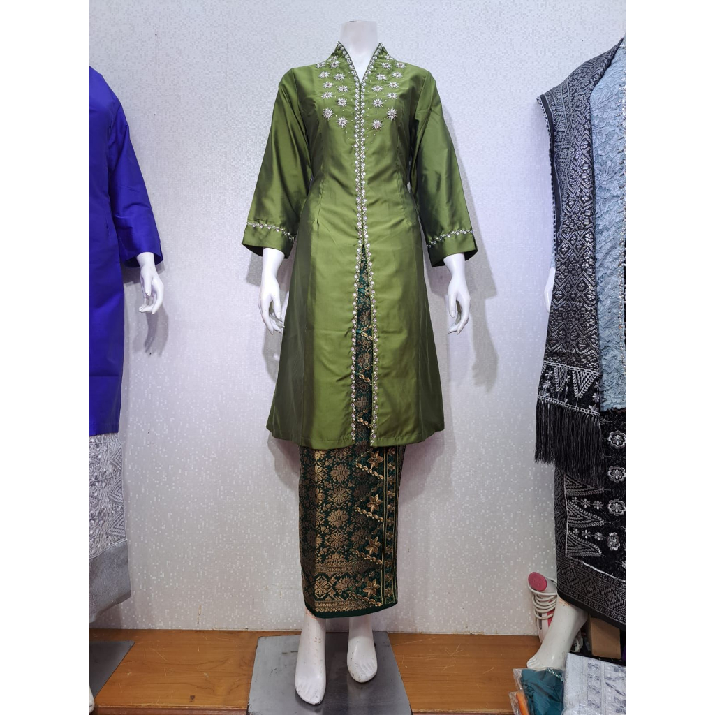 Jual Setelan Kebaya Taffeta Payet & Rok Songket//kebaya Model Kutu Baru ...