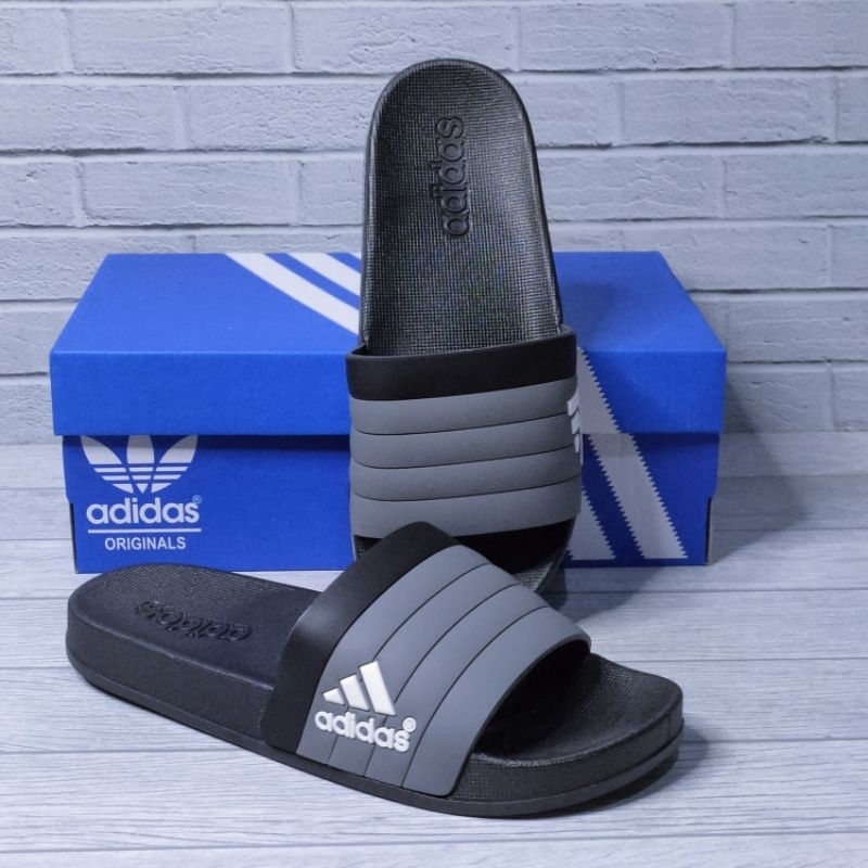 Jual Sandal Slop Pria Adidas Adilette Import 100 Grade Original Shopee Indonesia