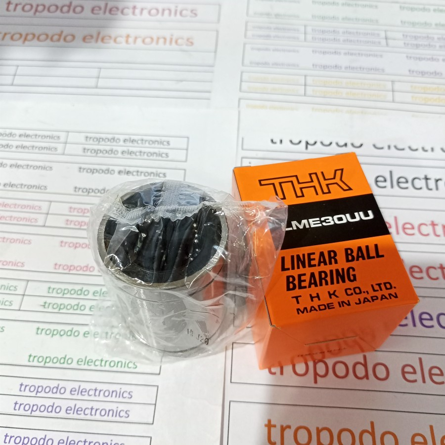 Linearlager, Kugelbuchse LME-30-UU (KB 30 G UU, LM30-UU, LBE 30 UU, LBCR 30 2LS, LM 30 UU Linearlager, Kugelbuchse LME-30-UU (KB 30 G UU, LM30-UU, LBE 30 UU, LBCR 30 2LS, LM 30 UU