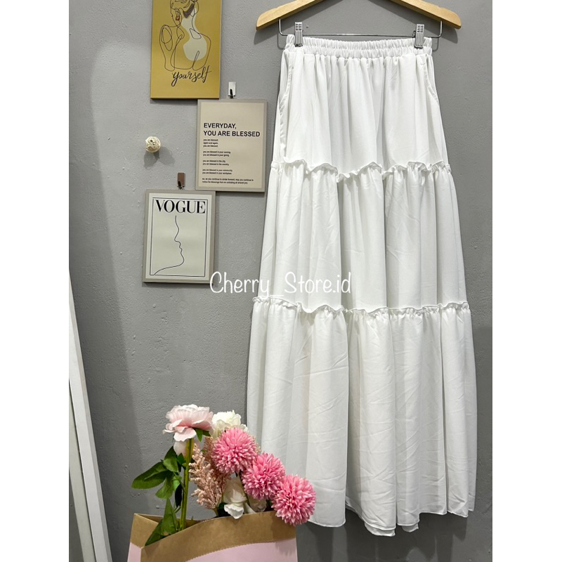 Jual Cherry_ Ruffle Skirt 3 susun / rok panjang wanita / skirt korean ...