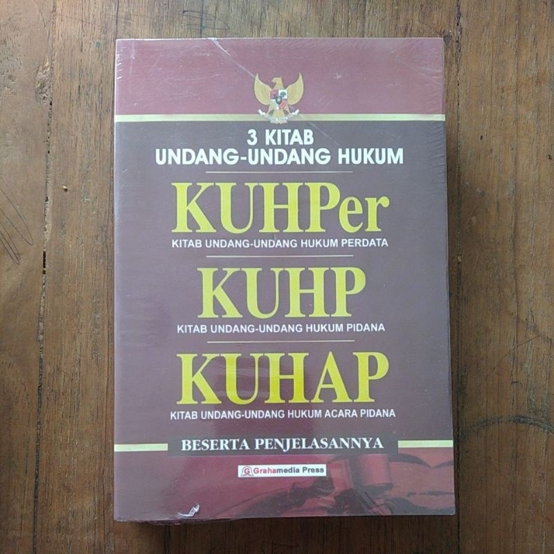 Jual 3 Kitab Undang-Undang Hukum KUHPer KUHP KUHAP Beserta ...