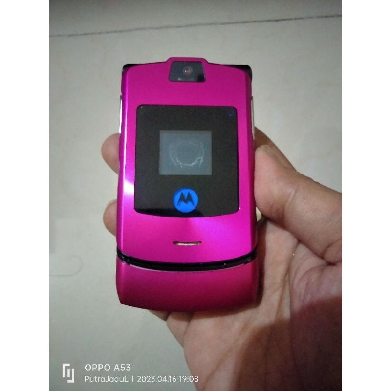 Jual Motorola RAZR V3i Pink Bahan Original Nyala Mulus Jadul Langka ...