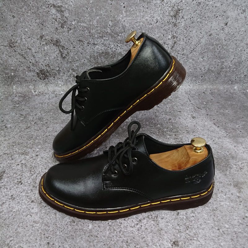 Jual Sepatu Pria 3 Holesepatu Dokmart Priasepatu Dokmart 3 Hole Shopee Indonesia