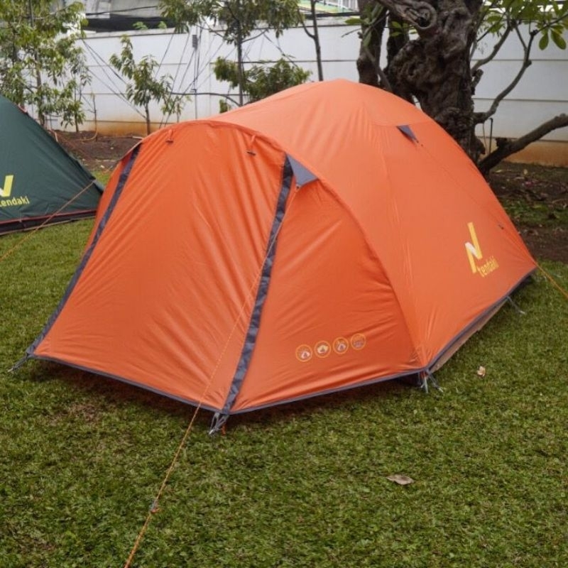 Jual Tenda Dome Camping Tendaki Borneo 4 Kapasitas 4 Orang Frame Fiber Double Layer Shopee 3573