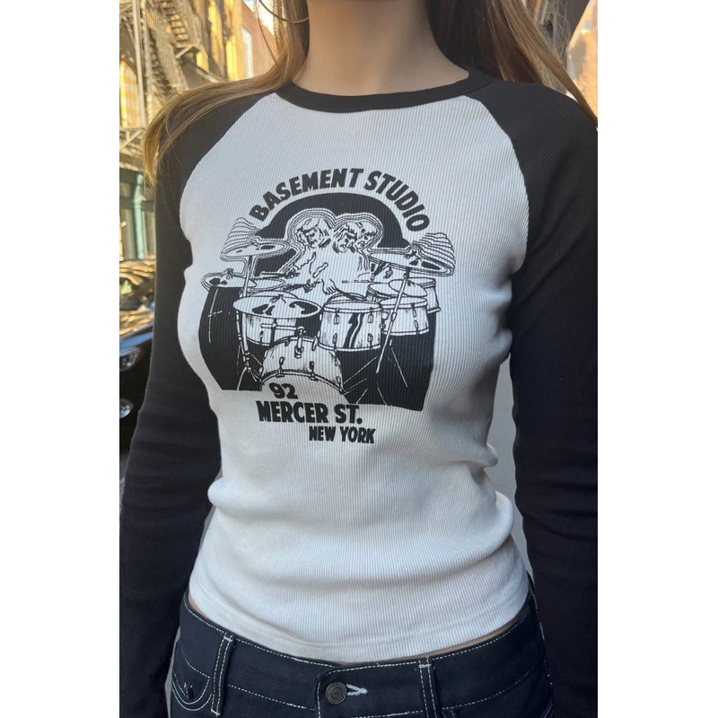 Jual basement studio korean top raglan baby tee y2k harajuku acubi