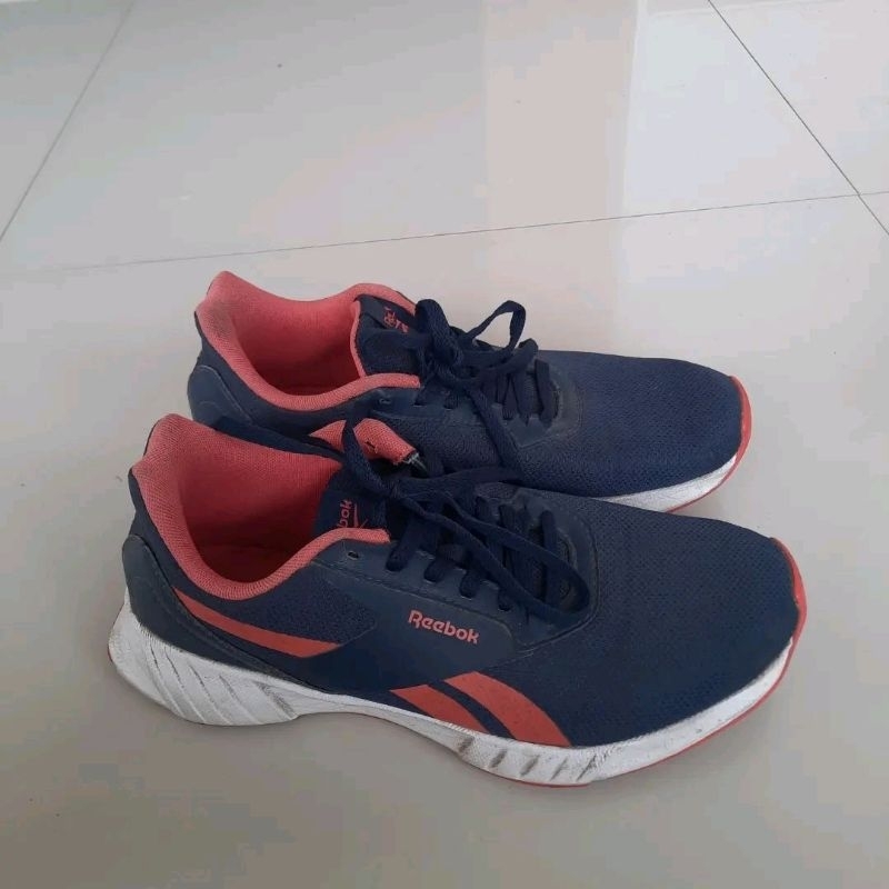 Jual sepatu reebok | Shopee Indonesia