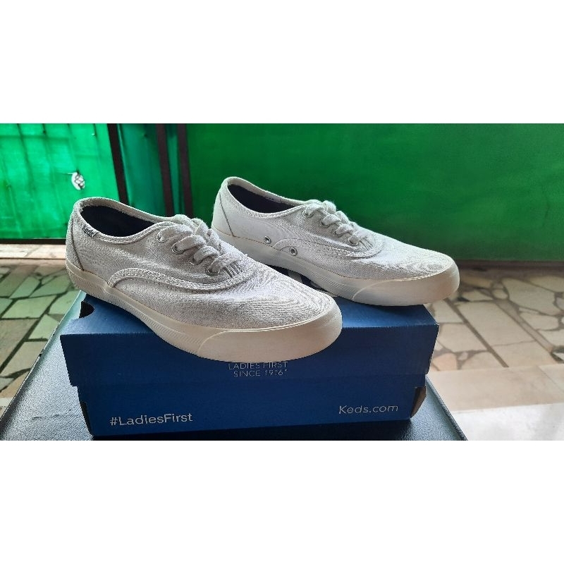 Keds cheap triumph white