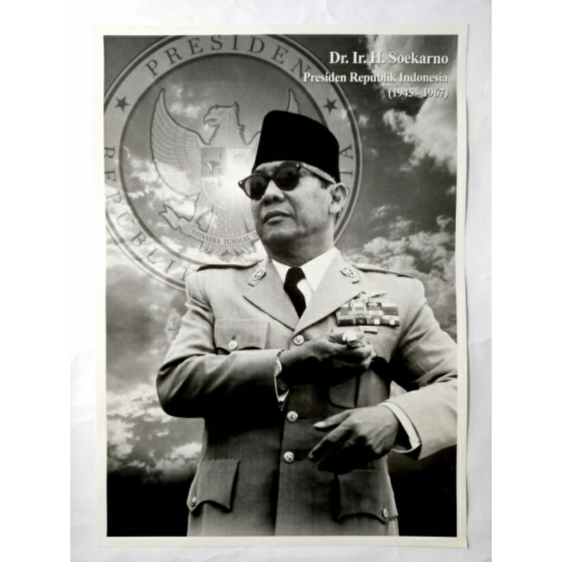 Jual POSTER SUKARNO UKURAN BESAR 70X50 CM | Shopee Indonesia