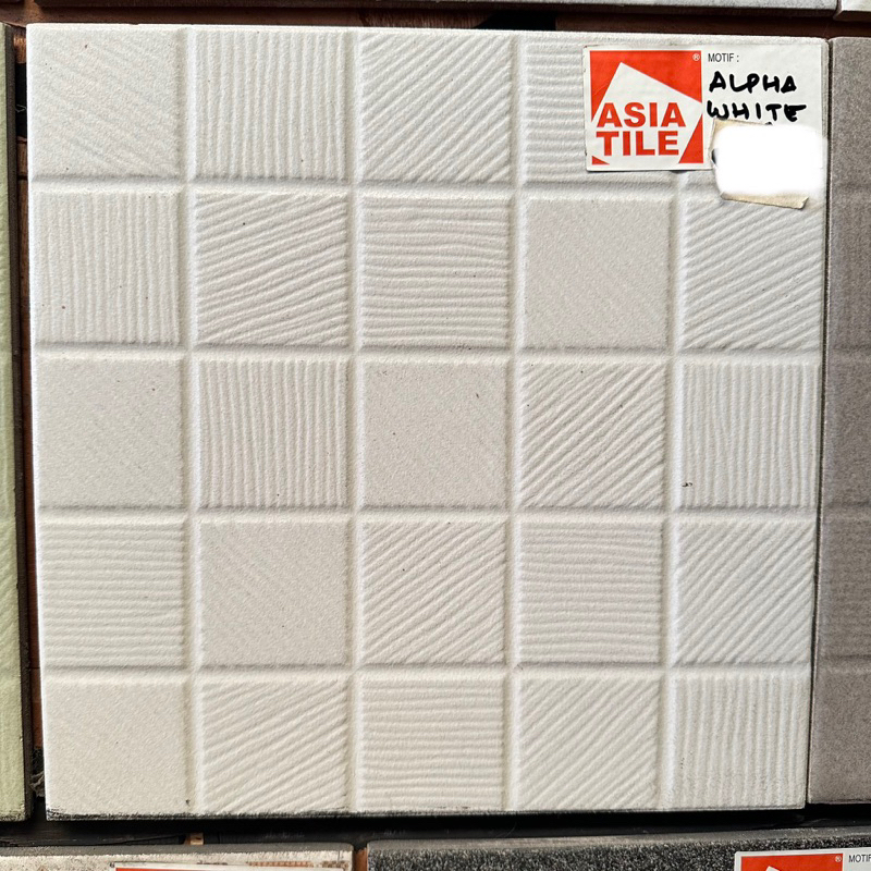 Jual KERAMIK LANTAI KAMAR MANDI ALPHA 25x25 / KERAMIK LANTAI KASAR