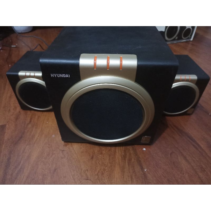 Jual speaker 2.1 subwoofer satelit 60w 9200 aktif pc home Teater bass