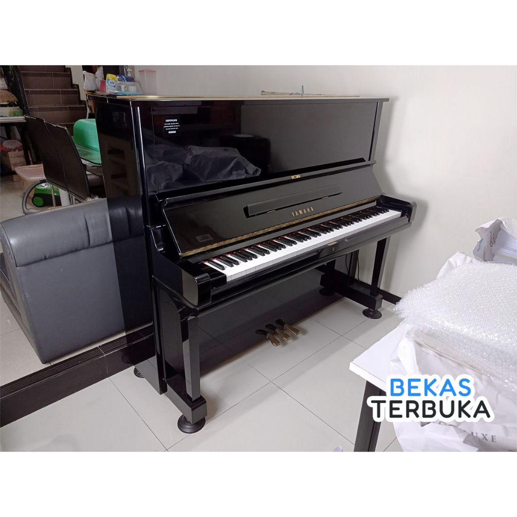 Harga piano deals upright bekas