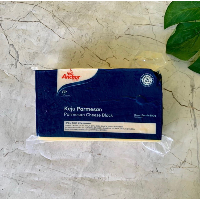 Jual Anchor Parmesan Cheese Block 800gr Shopee Indonesia