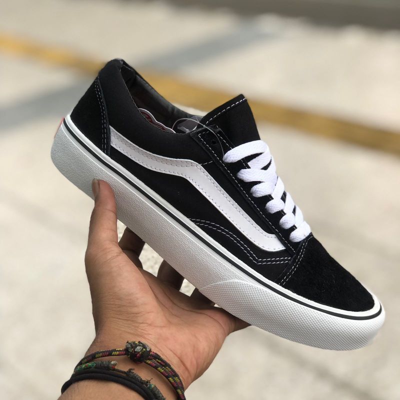 Jual Vans Classic Old Skool Black White Original 100 Original EVB Shopee Indonesia
