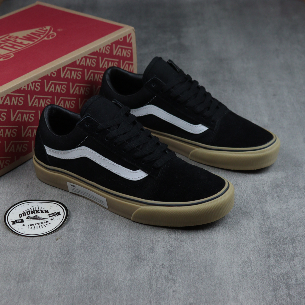 Sepatu vans old skool black gum clearance