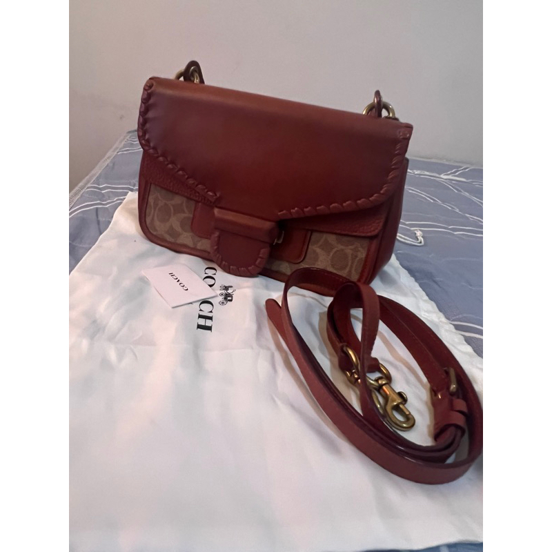 Jual coach cody shoulder bag Shopee Indonesia