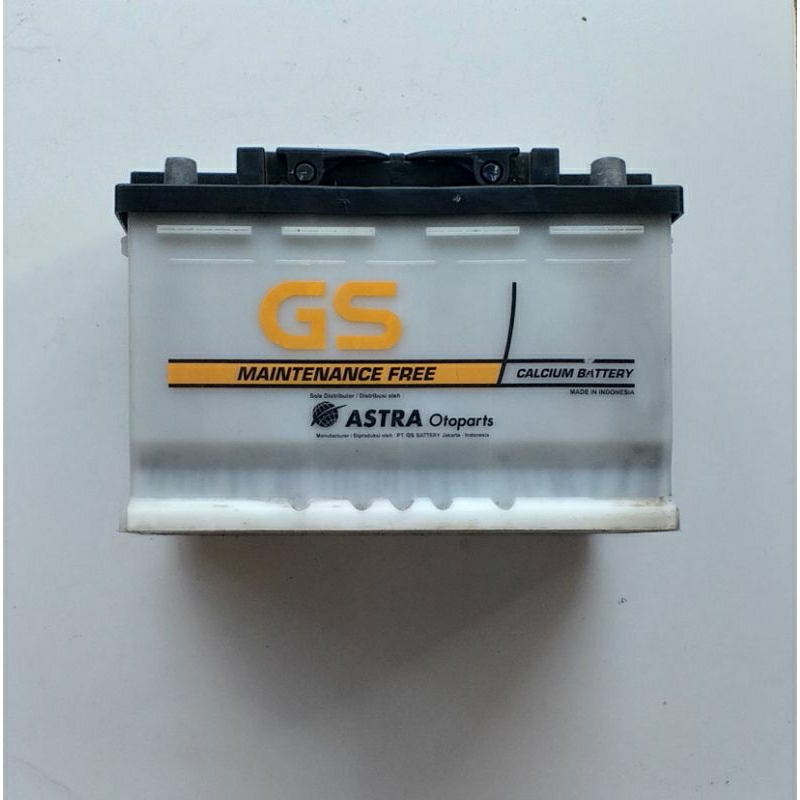 Jual OBRAL BEKAS AKI MOBIL GS KERING CALCIUM BATTERY 12 V 65 AMPERE