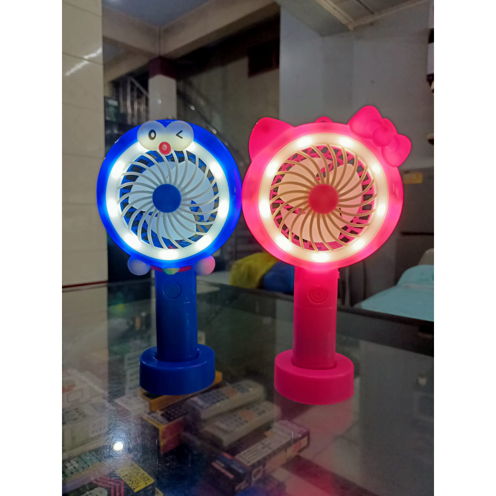 Jual KIPAS ANGIN MINI/KIPAS MINI LED/KIPAS MINI KARAKTER | Shopee Indonesia
