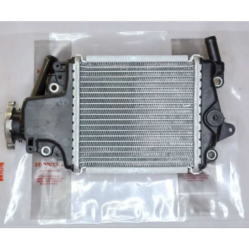 Jual radiator honda vario 150 vario 125 pcx 150 kode part kwn k59 k97 ...