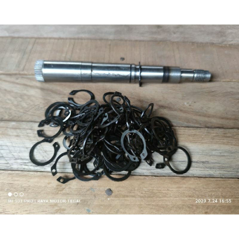 Jual snap ring kancing as roda depan vespa px | Shopee Indonesia