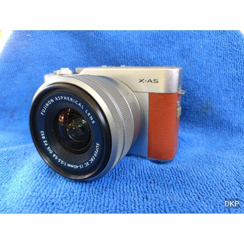 Jual Mirrorless Fujifilm XA5 BROWN lengkap kamera + lensa | Shopee ...