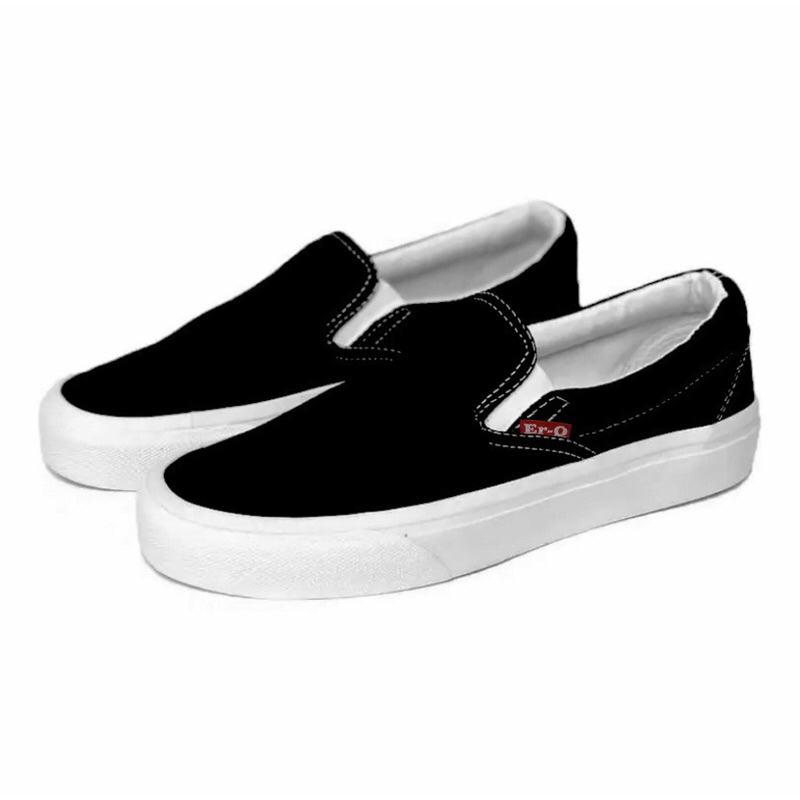 Jual SEPATU SLIP ON BLACK WHITE PRIA WANITA SLIP ON VANS HITAM PUTIH