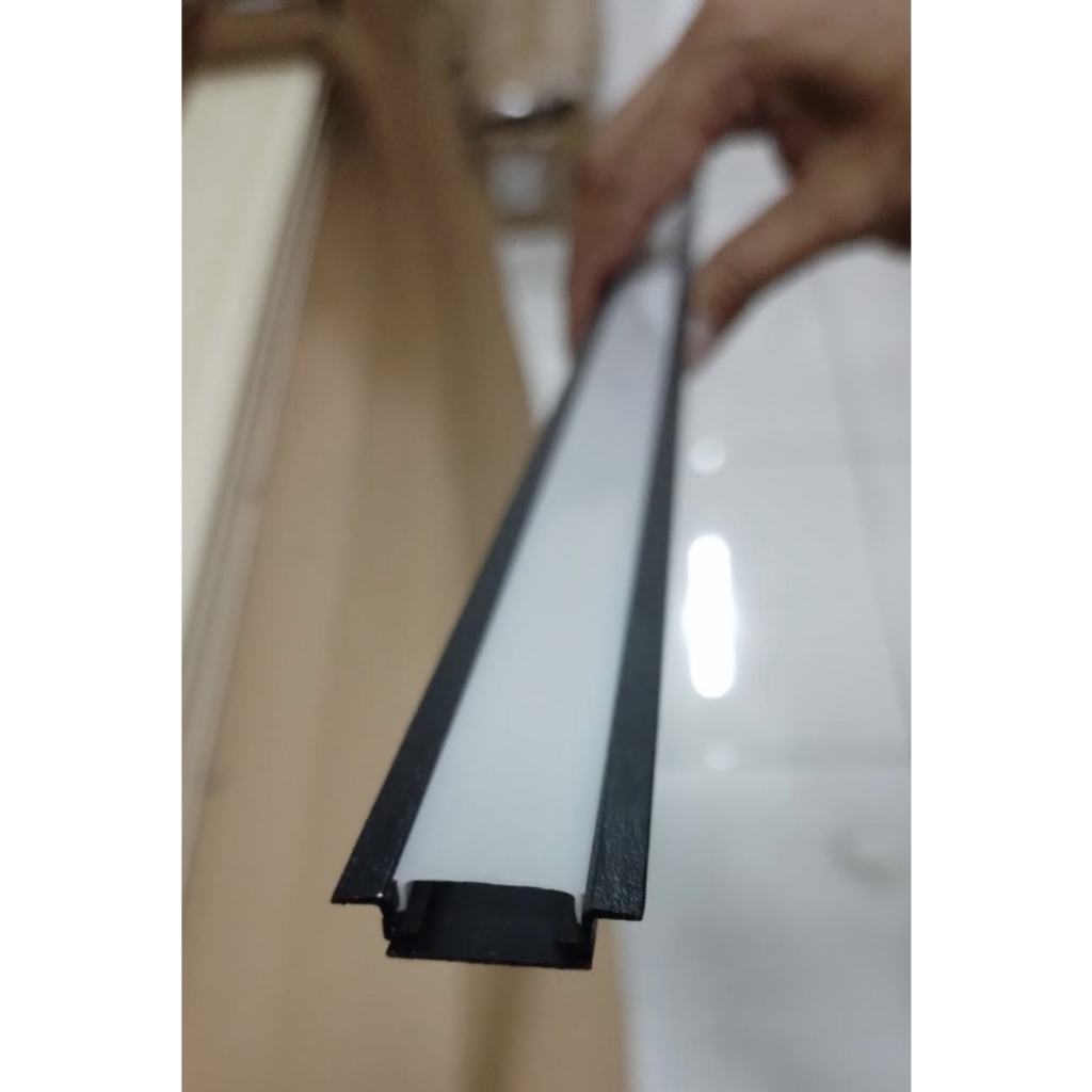 Jual LIST FRAME LED STRIP RUMAH LAMPU KAP HOUSING ALUMUNIUM 3 METER ...
