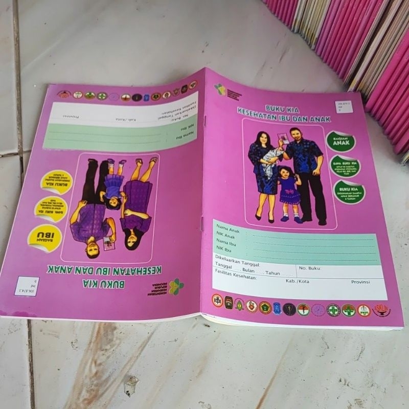 Jual Buku Pink Buku Kesehatan Ibu Dan Anak Buku KIA Edisi Bolak-balik ...