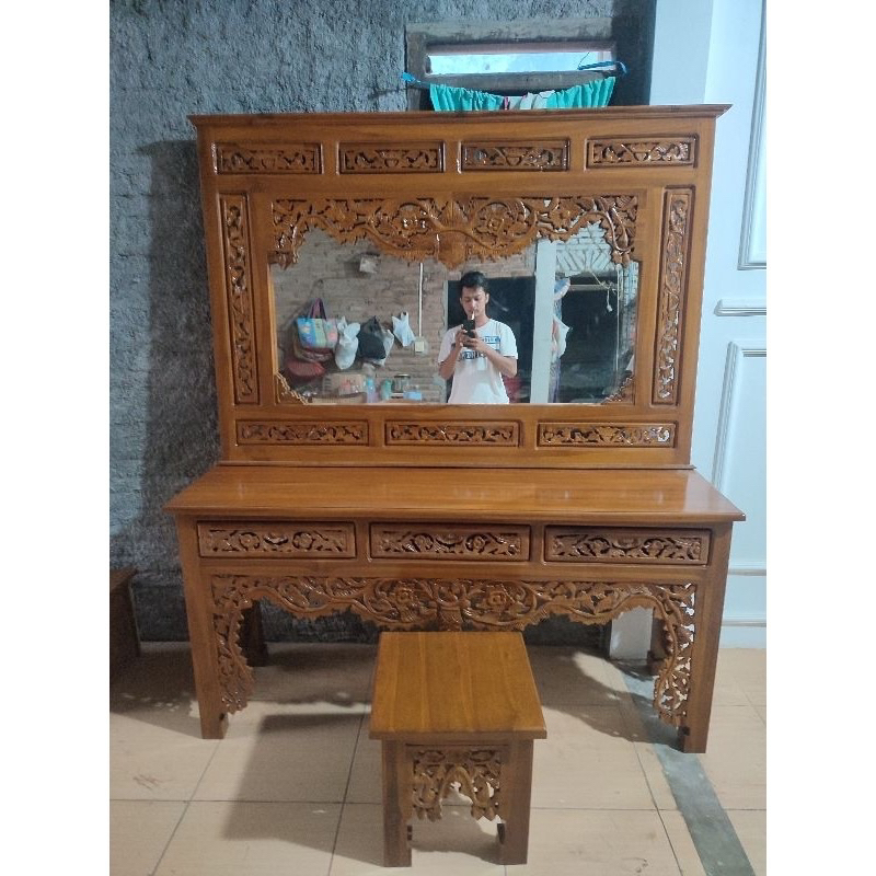 Jual set meja rias altar ukir jepara jati solid murah | Shopee Indonesia
