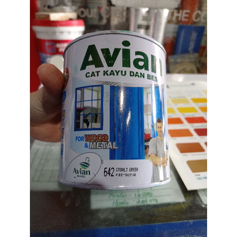 Jual Cat Kayu Dan Besi Avian Kemasan 1kg Warna Lengkap Shopee Indonesia 4837