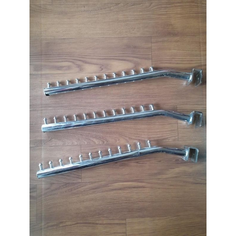 Jual Suling Hanger Besi Pipa Kotak Gantungan Hanger Suling Besi Suling ...