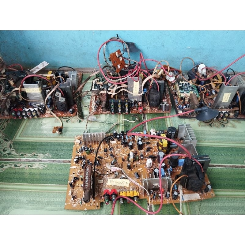 Jual MESIN TV POLYTRON SLIM 21 IN | Shopee Indonesia