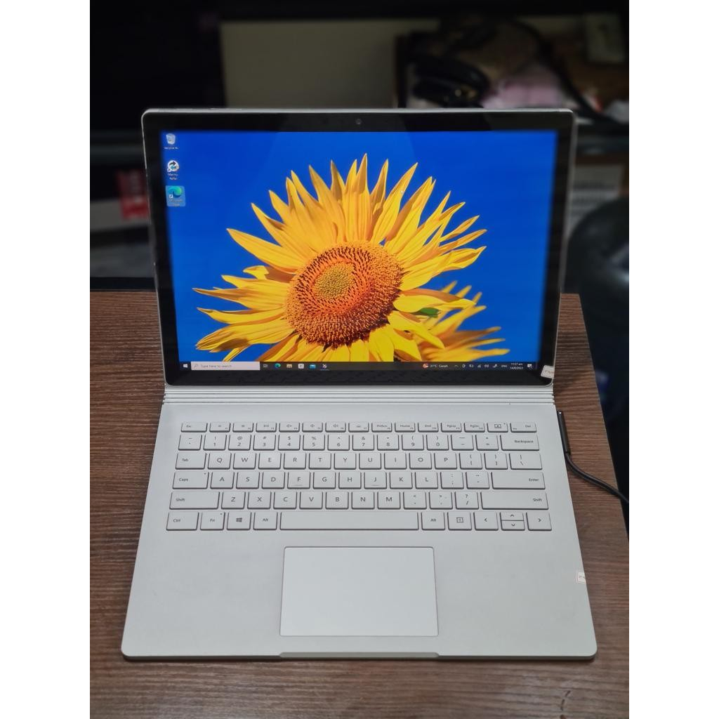 Jual Microsoft Surface Book 2, intel Core i5 GEN 7, i5 gen 8, Ram 8