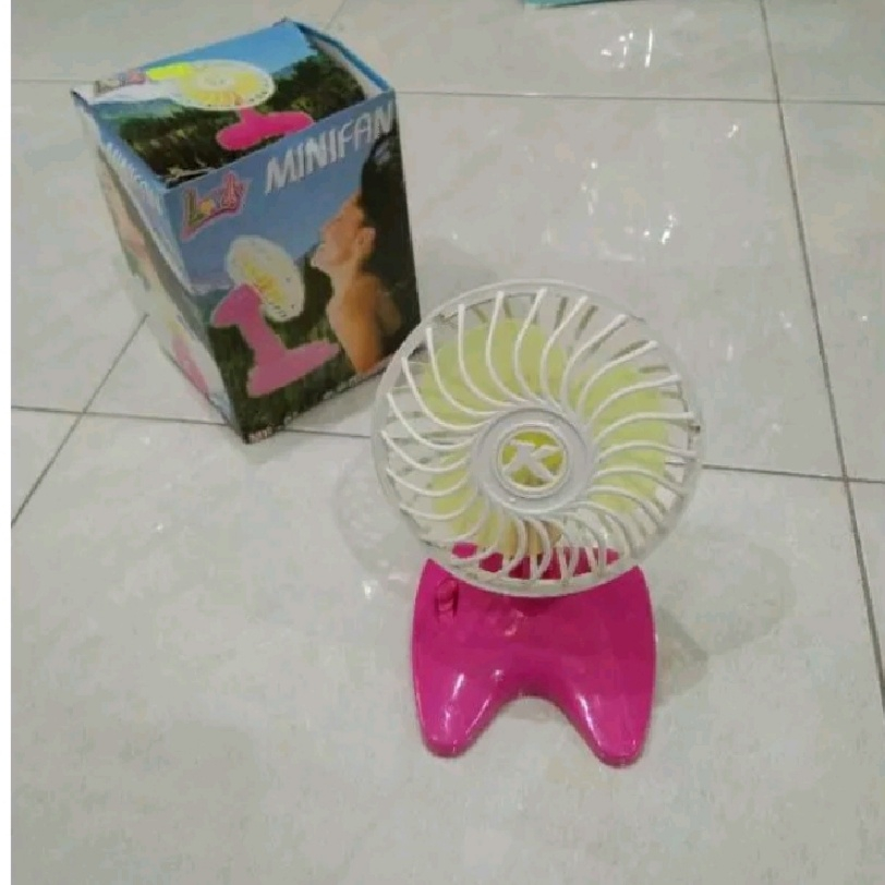 Jual Mainan Kipas Angin MF 01 Mini Fan Menggunakan Baterai | Mainan ...