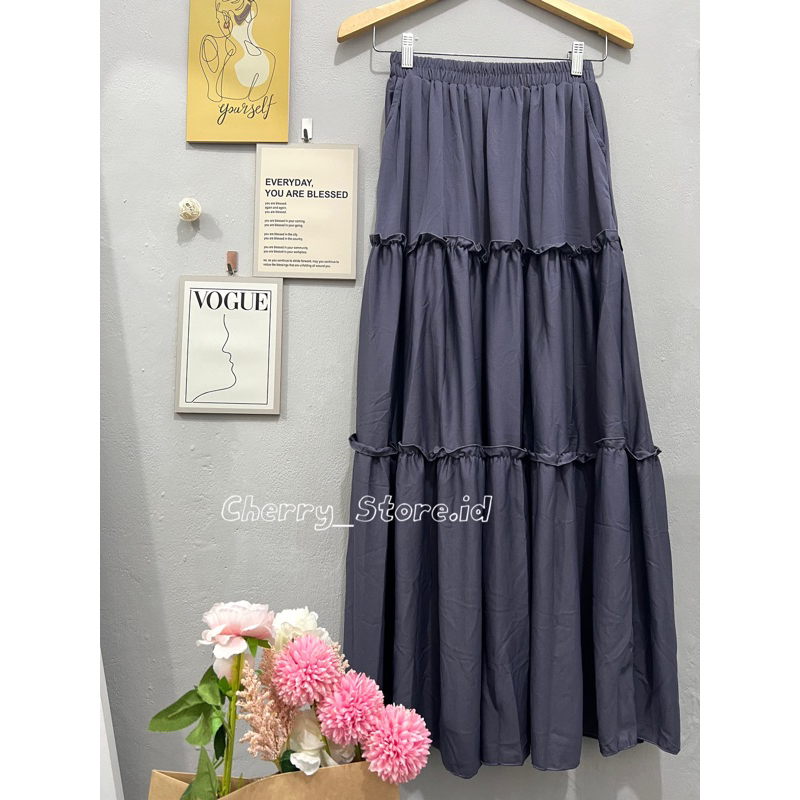 Jual Cherry_ Ruffle Skirt 3 susun / rok panjang wanita / skirt korean ...