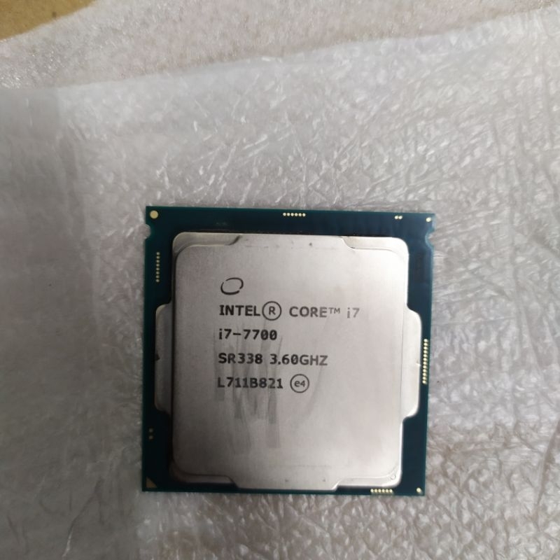 LGA1151セット 7700k 6700など Amazon | Intel CPU Core i7-7700K 4.2GHz 8Mキャッシュ 4コア/8