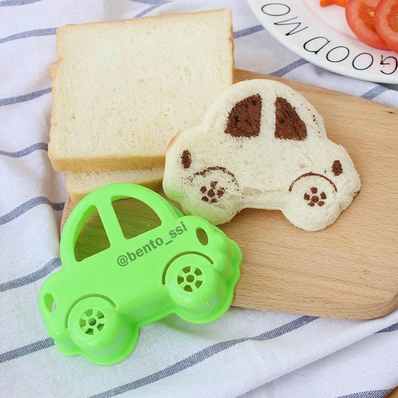 Jual Cetakan Roti Tawar Nasi Bento Sandwich Mold Karakter Beruang