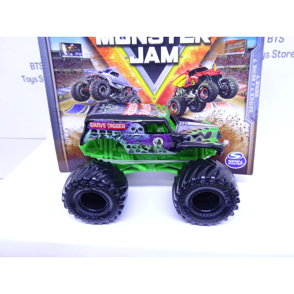 Jual Monster Jam Spin Master Grave Digger Ban Hitam | Shopee Indonesia