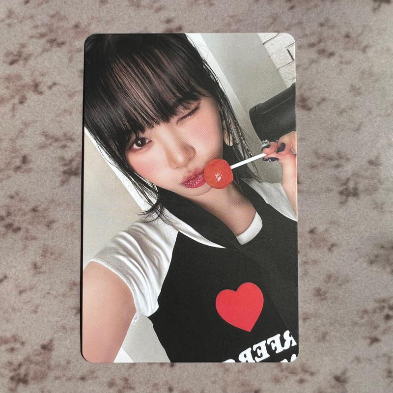 Jual [READY STOCK] OFFICIAL PHOTOCARD LE SSERAFIM WEVERSE 1ST STUDIO