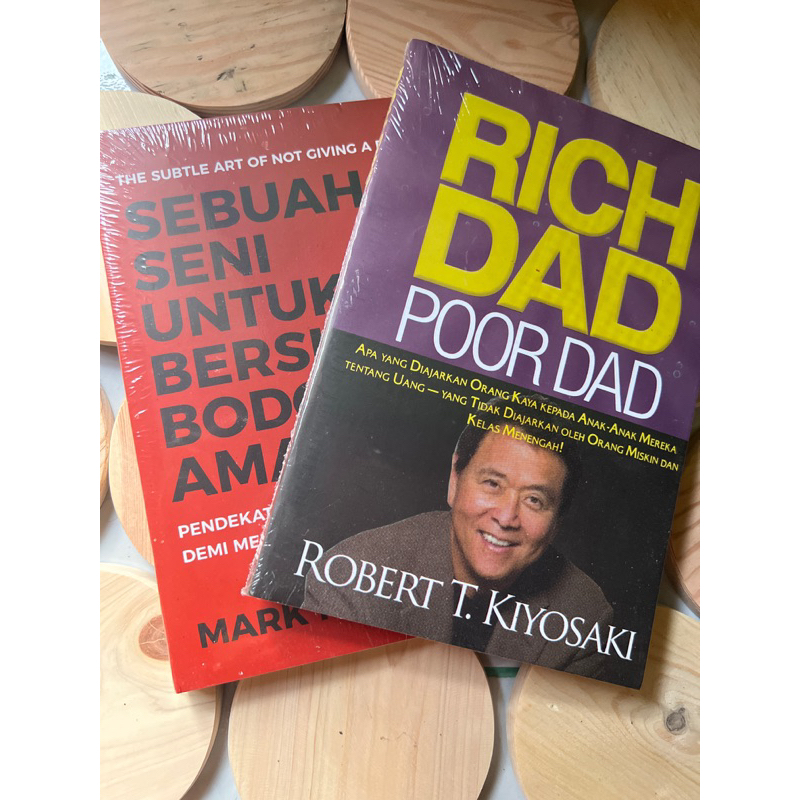 Jual Paket 2 Buku Rich Dad Poor Dad Bodo Amat Shopee Indonesia