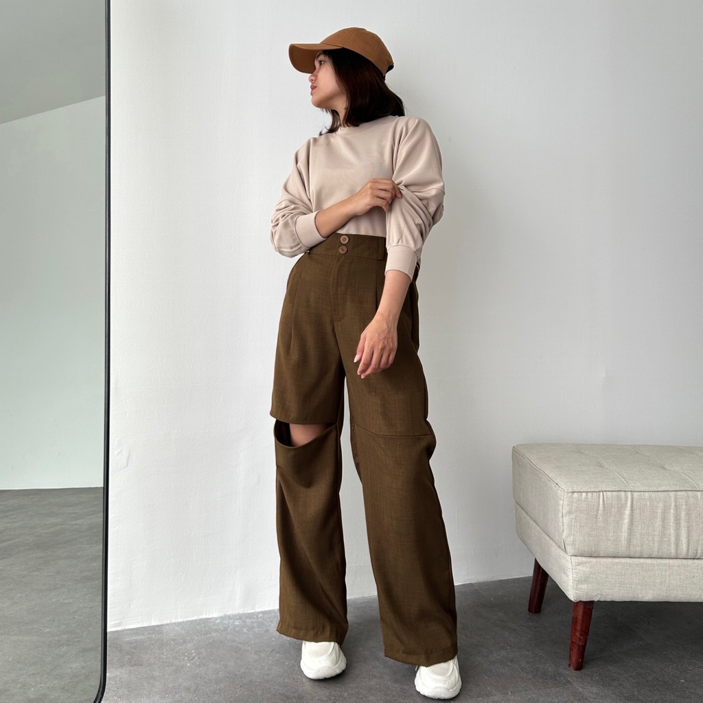 Jual CARLA CUT OFF PANTS | Shopee Indonesia