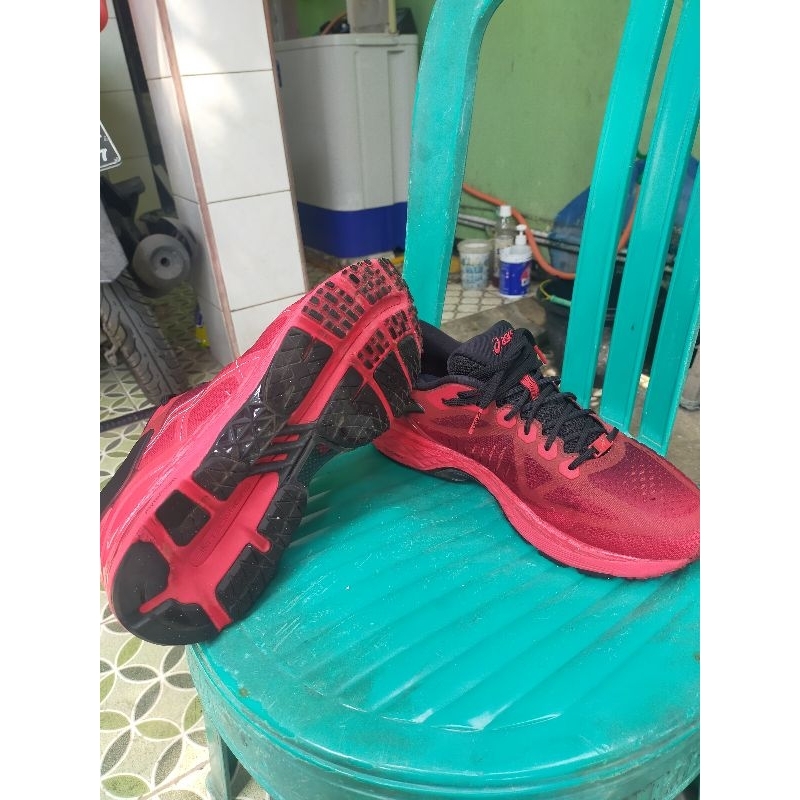 Jual Asics Metarun Red Original kondisi Second Joss size 42.5 insole 27 cm Shopee Indonesia