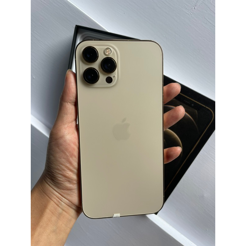 iPhone12promax ゴールド