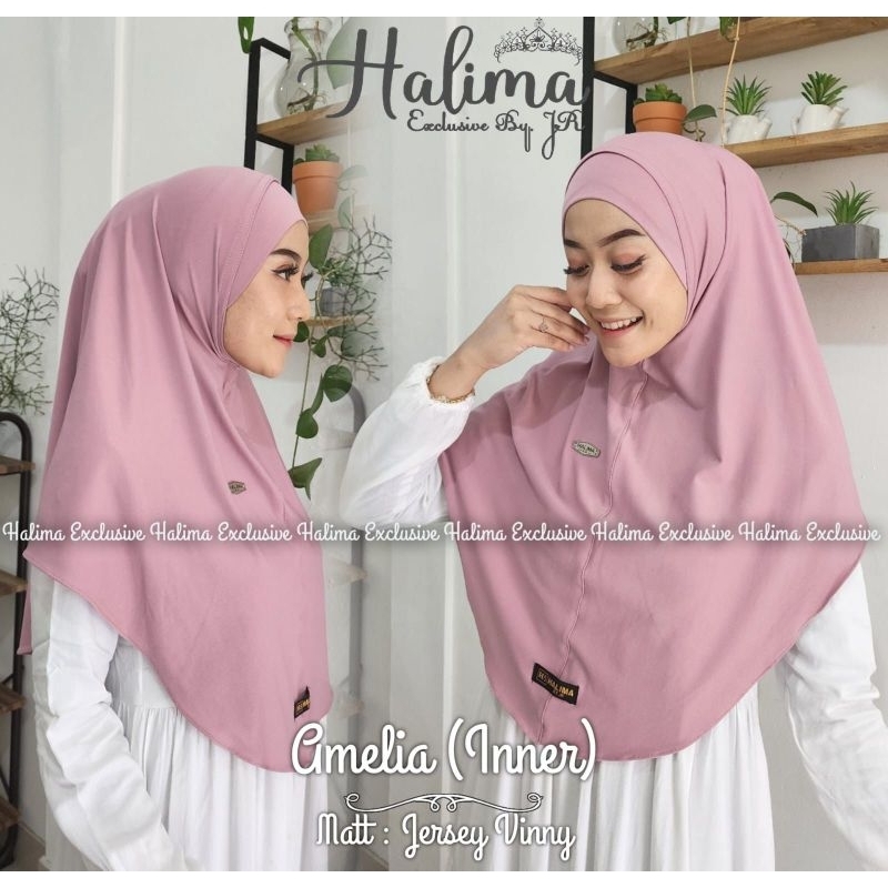 amelia hijab