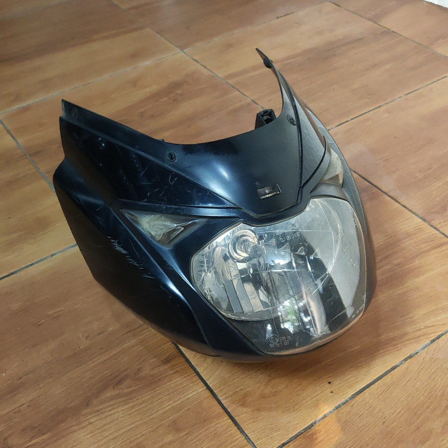 Bajaj pulsar couscous 180 headlight