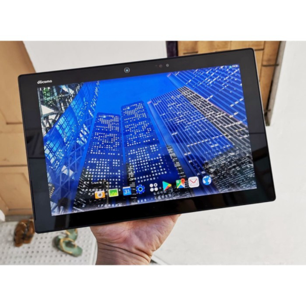 富士通 - 極美品　富士通　ARROWS Tab F-04H ブラック　docomo ムスビー｜SIMフリータブレット arrows Tab F-04H ブラック 充電