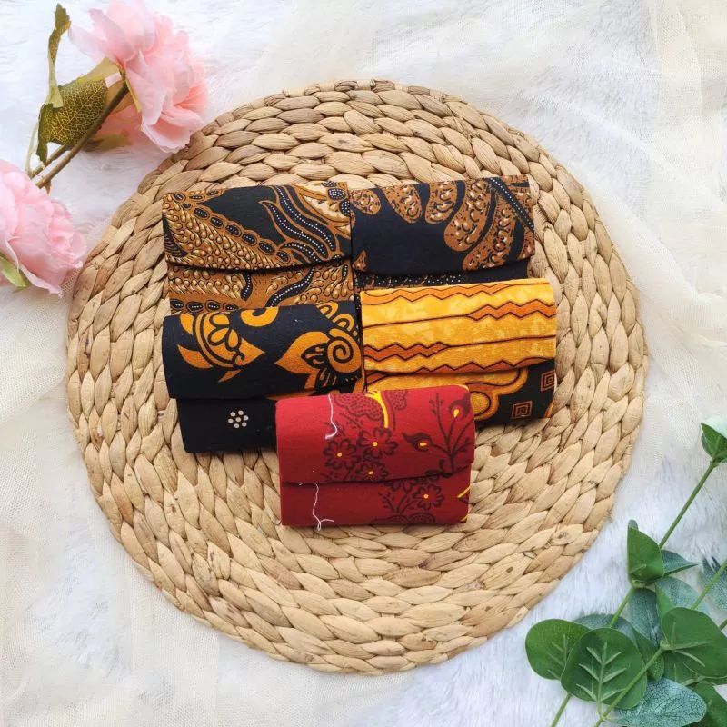 Jual Souvenir Dompet Ceklek Atau Dompet Koin + Kartu Ucapan Coklat Free ...