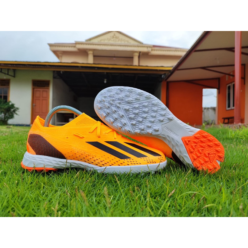 sepatu futsal adidas f10