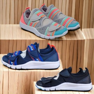 Jual sepatu adidas untuk flat foot original Harga Terbaik