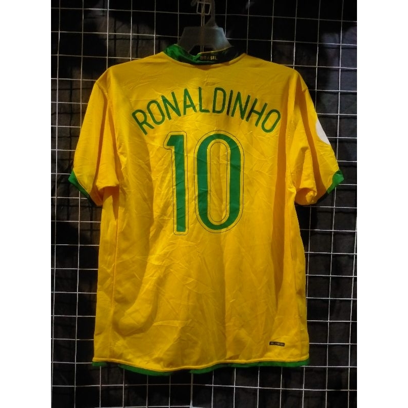 Jual Jersey Bola FIFA World Cup Brazil Second | Shopee Indonesia