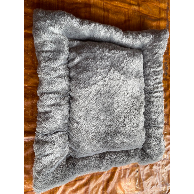 Jual Bantal Duduk Bulu Rasfur Bentuk Meditasi 60x60 | Shopee Indonesia